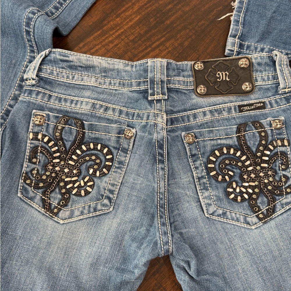 Miss Me Women's Faded Blue Boot Cut Jeans - Picture 4 of 8